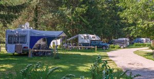 emplacement camping confort vaubarlet