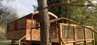 nos hébergements insolites en auvergne